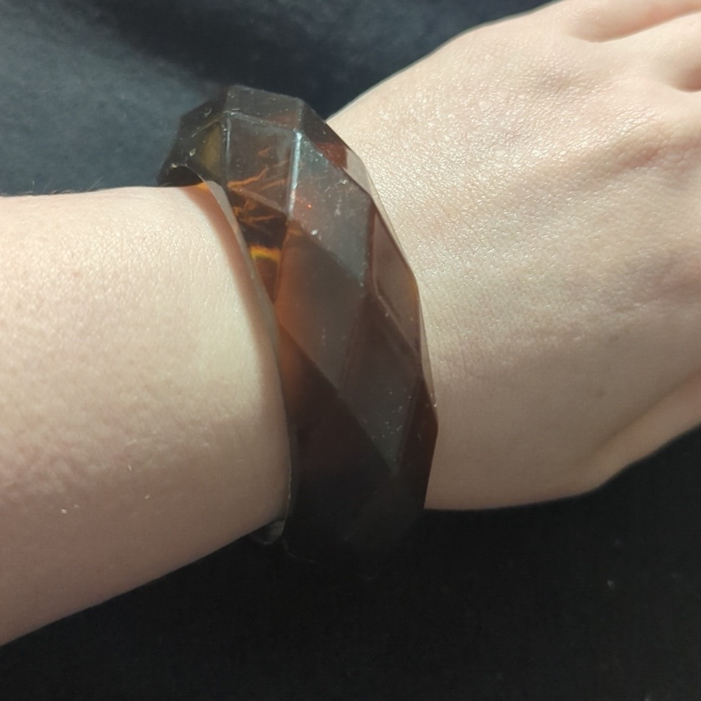 Translucent Brown Geometric Diamond Pattern Plastic Bangle Statement Bracelet